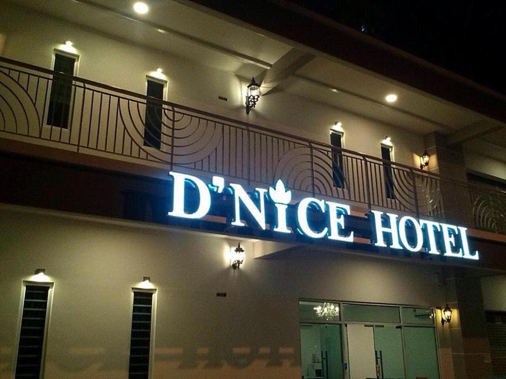 D Nice Hotel Bayan Lepas Exterior photo