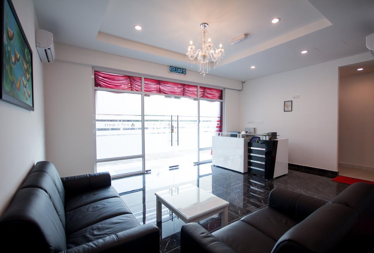 D Nice Hotel Bayan Lepas Exterior photo