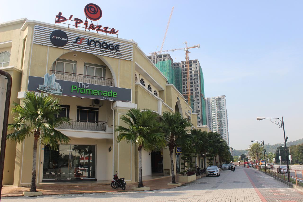 D Nice Hotel Bayan Lepas Exterior photo
